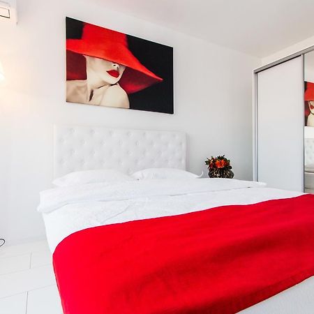 Belvedere Danubius Apartment กาลาจิ ภายนอก รูปภาพ
