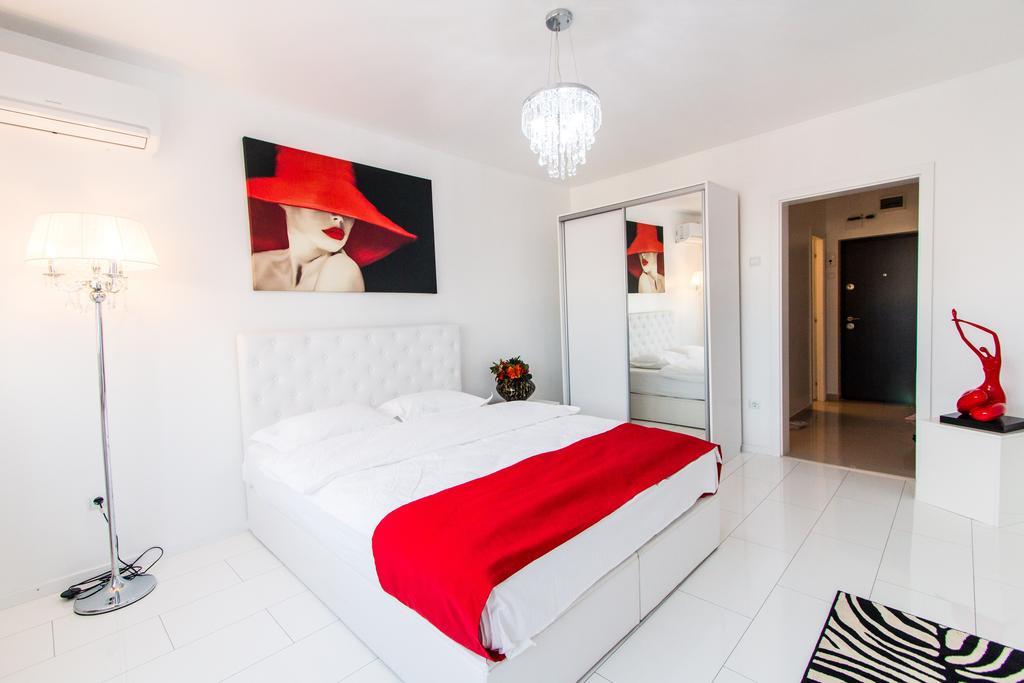 Belvedere Danubius Apartment กาลาจิ ภายนอก รูปภาพ