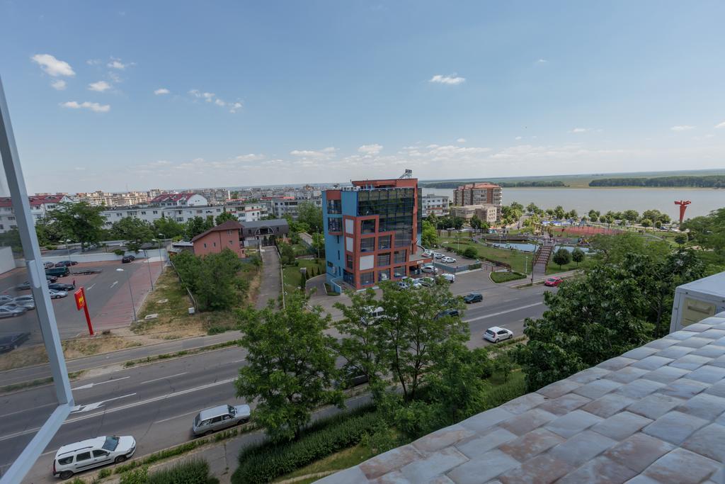 Belvedere Danubius Apartment กาลาจิ ภายนอก รูปภาพ
